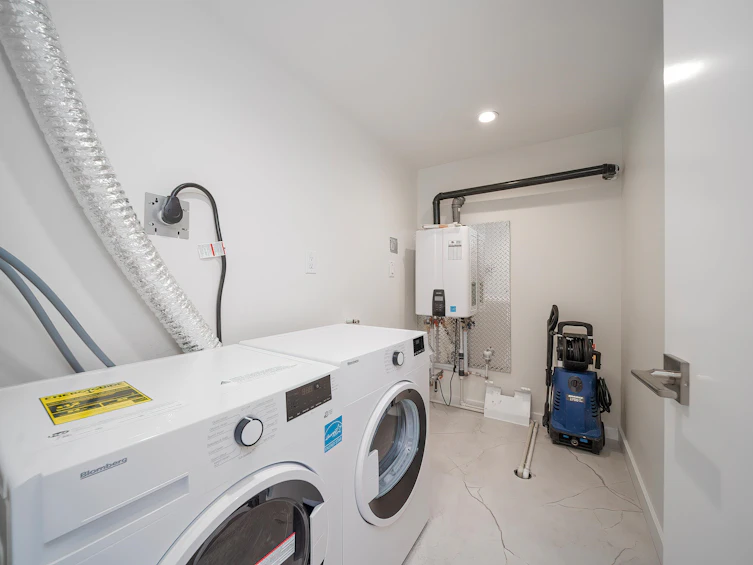 7620 Gilley Avenue, Burnaby, BC, V5J 4X8 - 36
