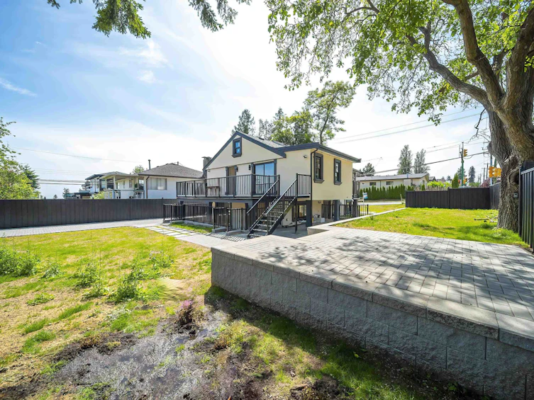 7620 Gilley Avenue, Burnaby, BC, V5J 4X8 - 6