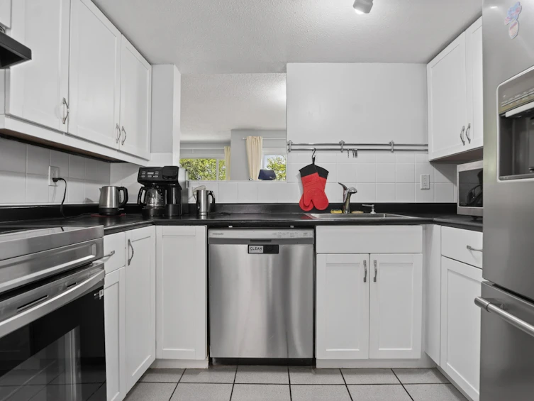 589 Carlsen Place, Port Moody, BC, V3H 4A1 - 6