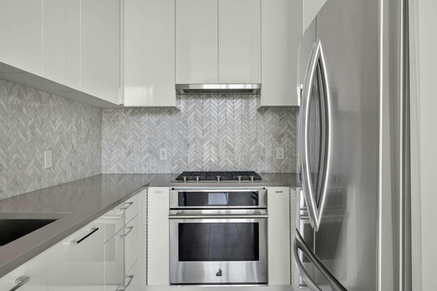 3559 E Kent Avenue North, Vancouver, BC, V5S 0H6 - 9