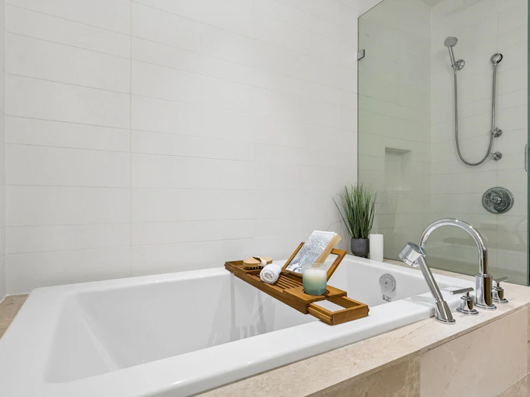 204-866 Arthur Erickson Place, West Vancouver, BC, V7T 0B2 - 13