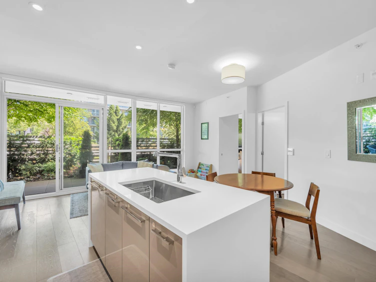 107-5189 Cambie Street, Vancouver, BC, V5Z 0J4 - 10