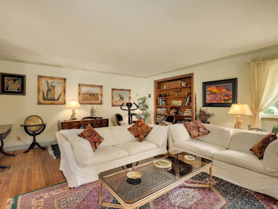 8131 252 Street - 5