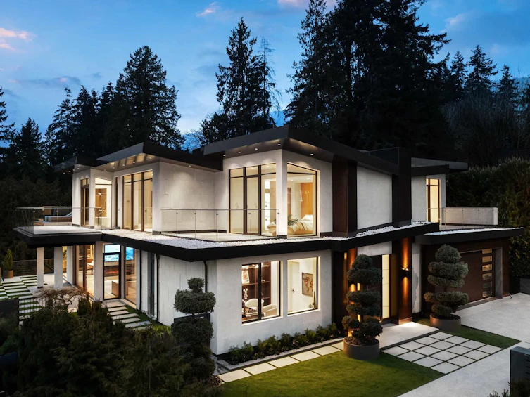 1405 28th Street, West Vancouver, BC, V7V 4L8