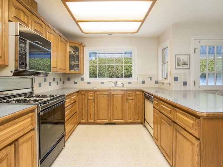 12431 Alliance Drive, Richmond, BC, V7E 6J2 - 11