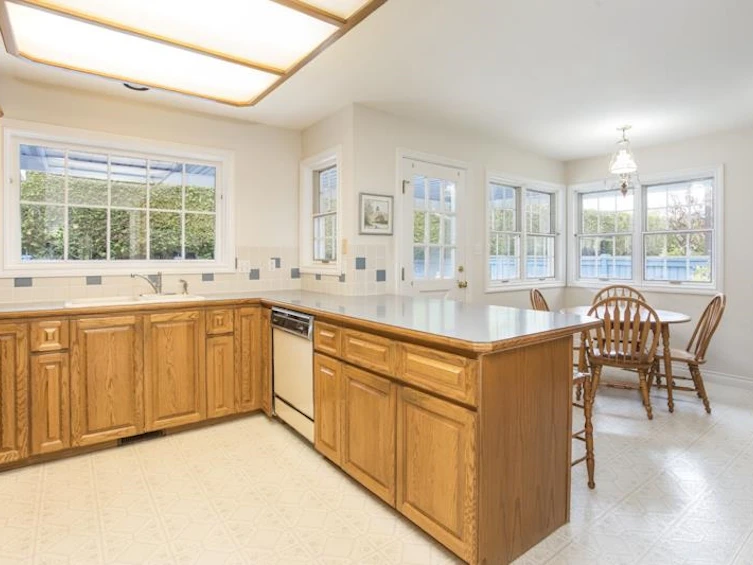 12431 Alliance Drive, Richmond, BC, V7E 6J2 - 12