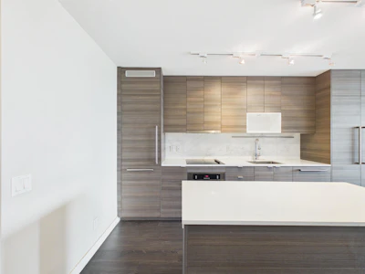 1207-13398 104 Avenue - 3