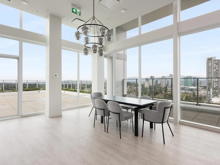 404-9675 King George Boulevard, Surrey, BC, V3T 0T7 - 17
