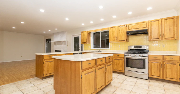 13811 27 Avenue, Surrey, BC, V4A 7C2 - 10