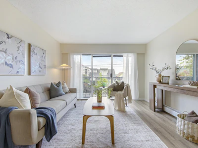 108-230 Mowat Street - 5