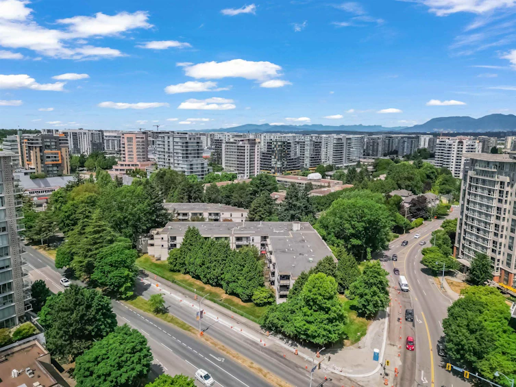 111-6931 Cooney Road, Richmond, BC, V6Y 2J9 - 21
