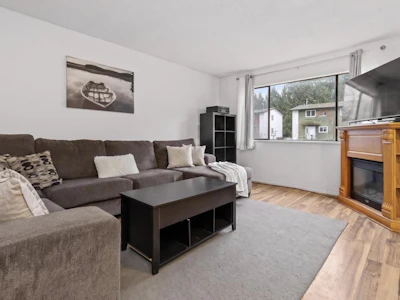 32369 Grebe Crescent - 5