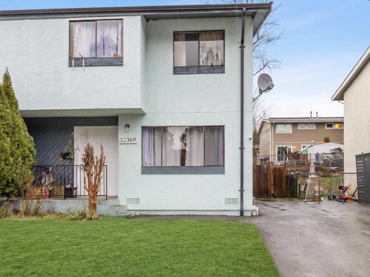 32369 Grebe Crescent, Mission, BC, V2V 4Z2 - 2