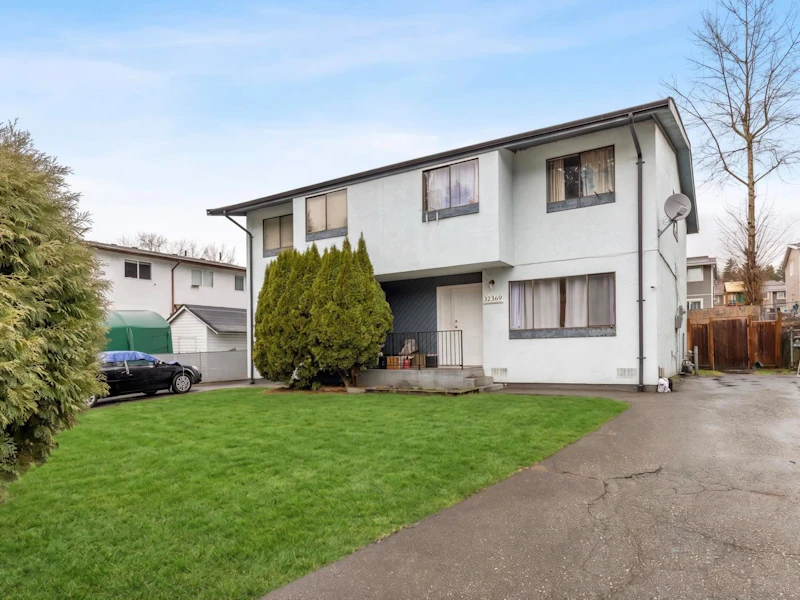 32369 Grebe Crescent, Mission BC V2V 4Z2