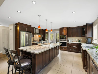 27924 112 Street - 5