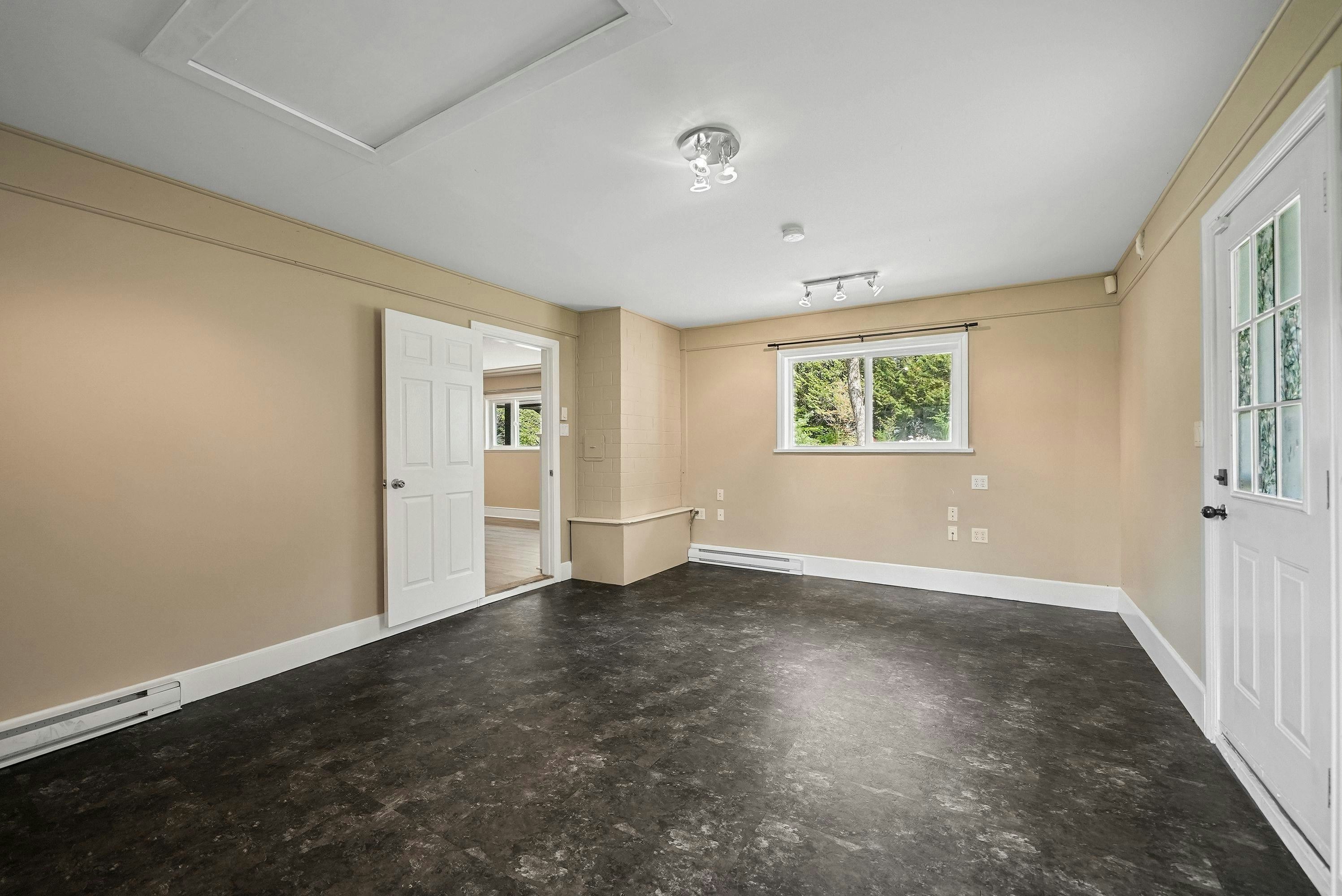 27924 112 Street, Maple Ridge, BC, V2W 1M9 - 24
