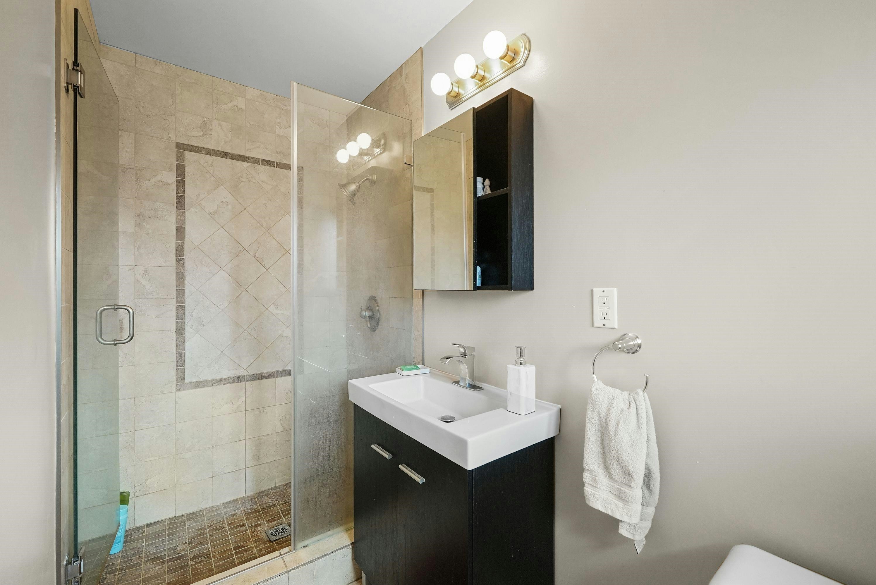 27924 112 Street, Maple Ridge, BC, V2W 1M9 - 12