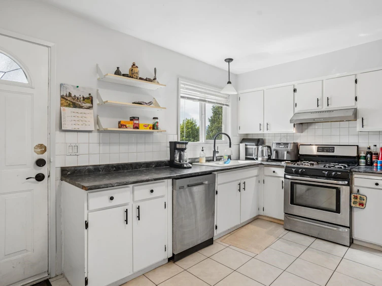 1617 Western Drive, Port Coquitlam, BC, V3C 2X1 - 13