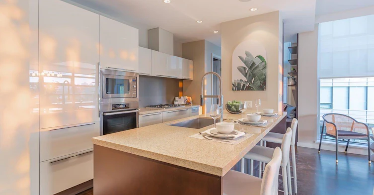 404-1616 Columbia Street, Vancouver, BC, V5Y 0E5 - 5