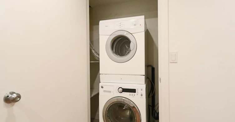 660 Kenwood Road, West Vancouver, BC, V7S 3G5 - 36