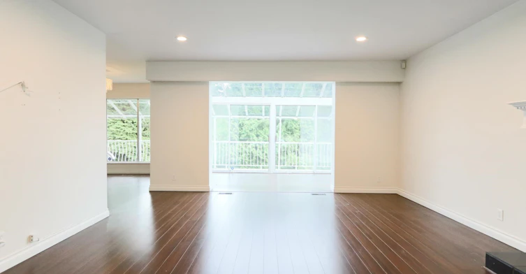 660 Kenwood Road, West Vancouver, BC, V7S 3G5 - 4