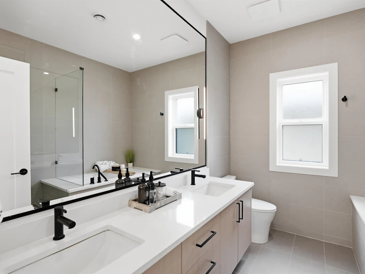 9320 Ebor Road, Delta, BC, V4C 3K7 - 12