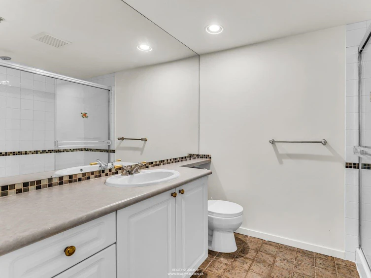 111-5800 Andrews Road, Richmond, BC, V7E 6M2 - 20