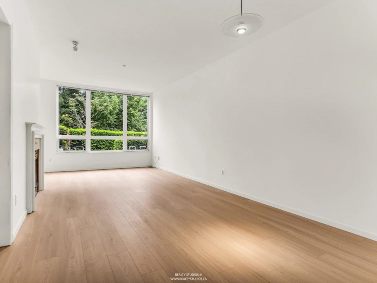 111-5800 Andrews Road, Richmond, BC, V7E 6M2 - 2