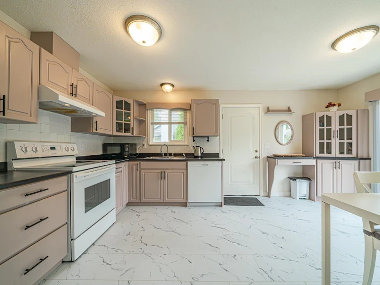 12208 Mctavish Place, Maple Ridge, BC, V2X 8L8 - 7
