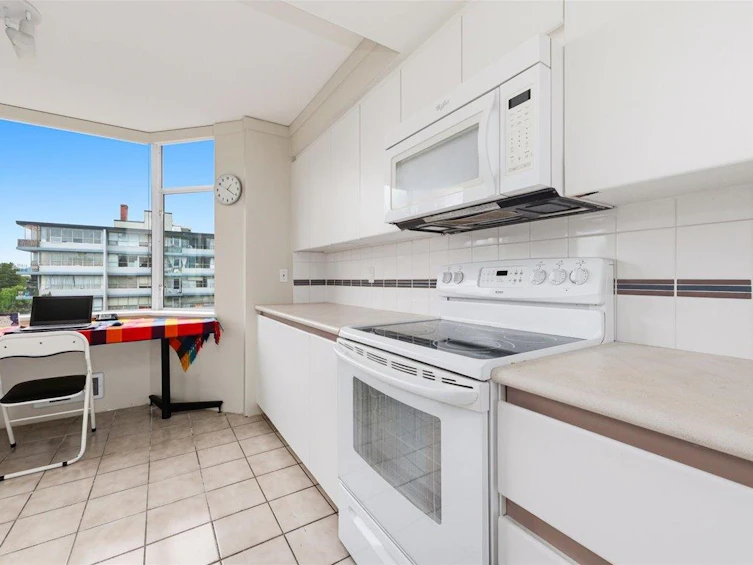 102-123 E Keith Road, North Vancouver, BC, V7L 1V1 - 11