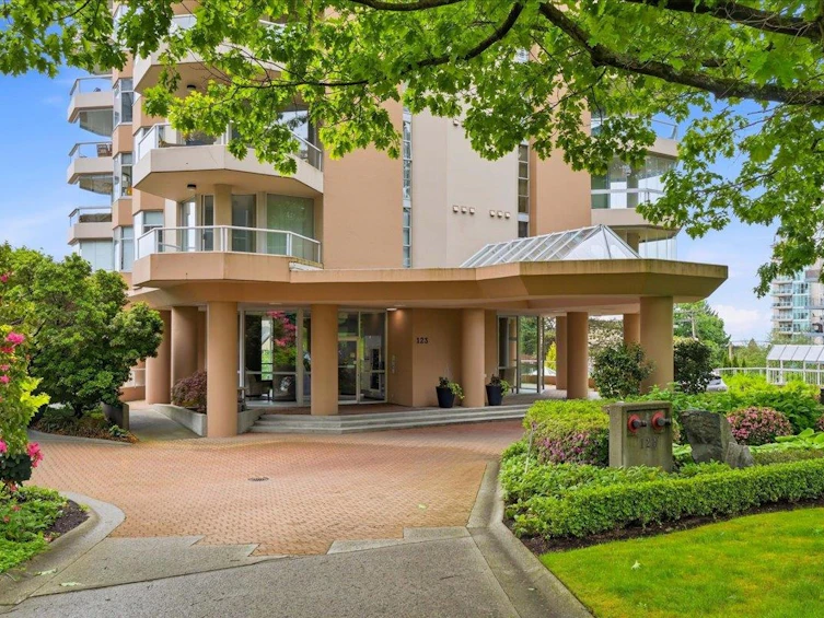 102-123 E Keith Road, North Vancouver, BC, V7L 1V1 - 36