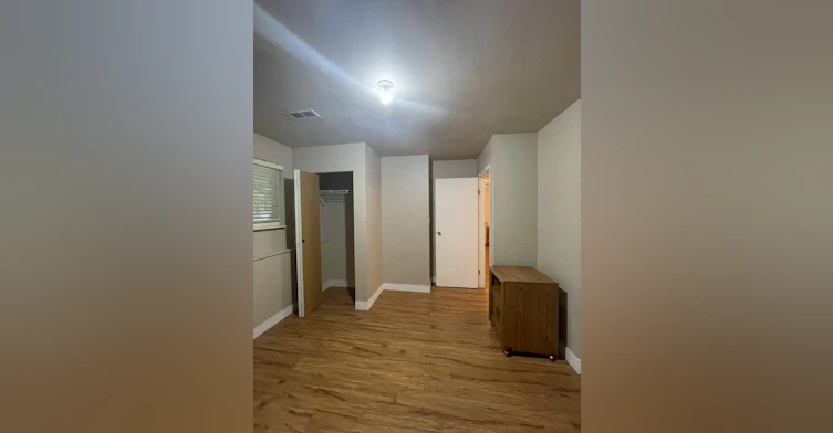 7000 115 Street, Delta, BC, V4E 1X6 - 5