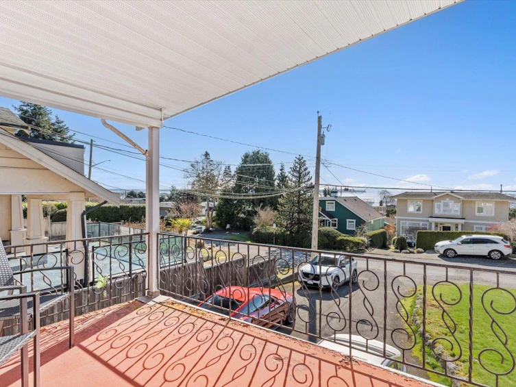 14667 W Beach Avenue, Surrey, BC, V4B 2T9 - 6