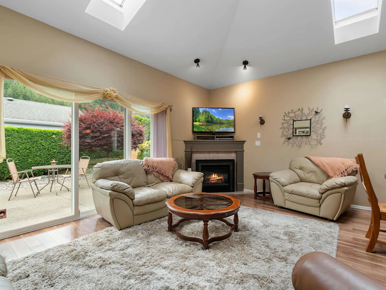 38-730 Mccombs Drive, Harrison Hot Springs, BC, V0M 1K0 - 2