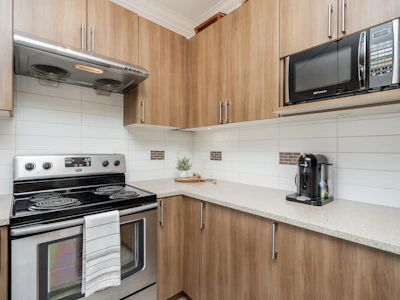 309-11566 224 Street - 4