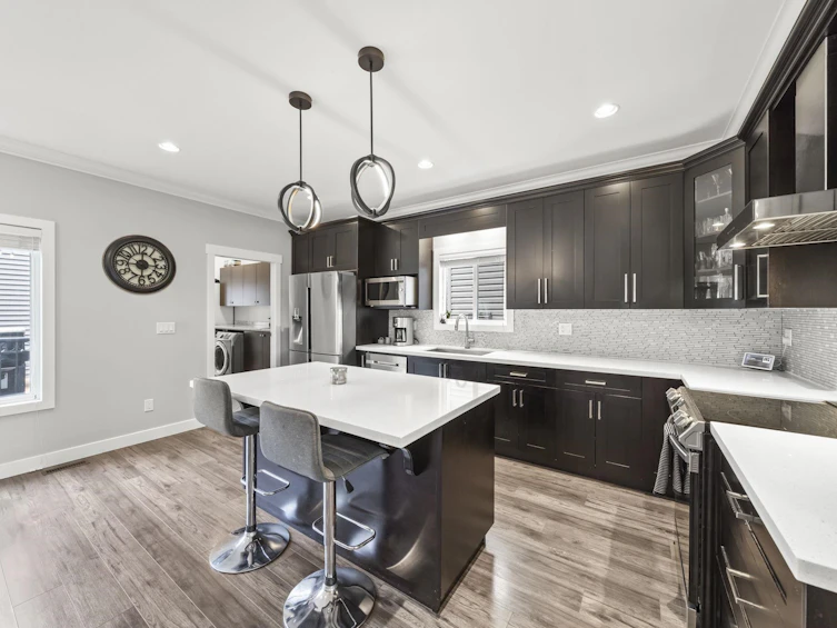 19482 71 Avenue, Surrey, BC, V4N 5Y7 - 8