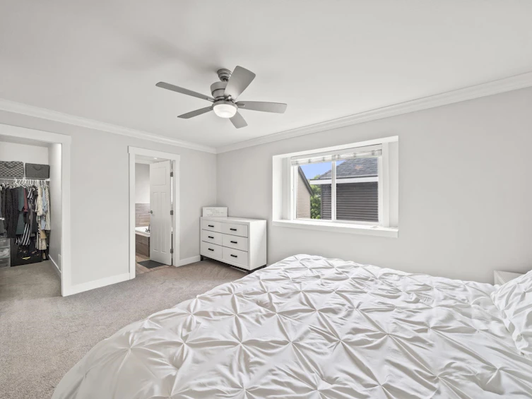 19482 71 Avenue, Surrey, BC, V4N 5Y7 - 21