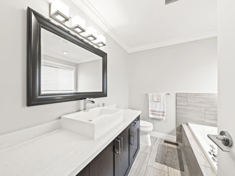 19482 71 Avenue, Surrey, BC, V4N 5Y7 - 22