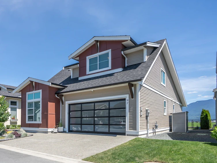 97-46213 Hakweles Road, Chilliwack, BC, V4Z 0C6
