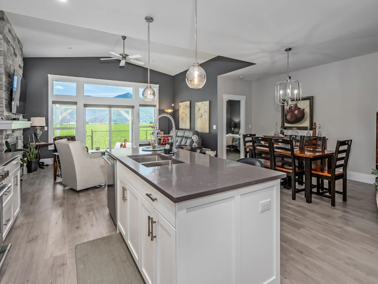 97-46213 Hakweles Road, Chilliwack, BC, V4Z 0C6 - 17