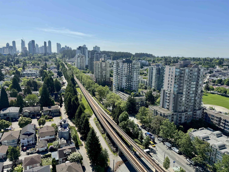 2105-5058 Joyce Street, Vancouver, BC, V5R 0J9 - 8