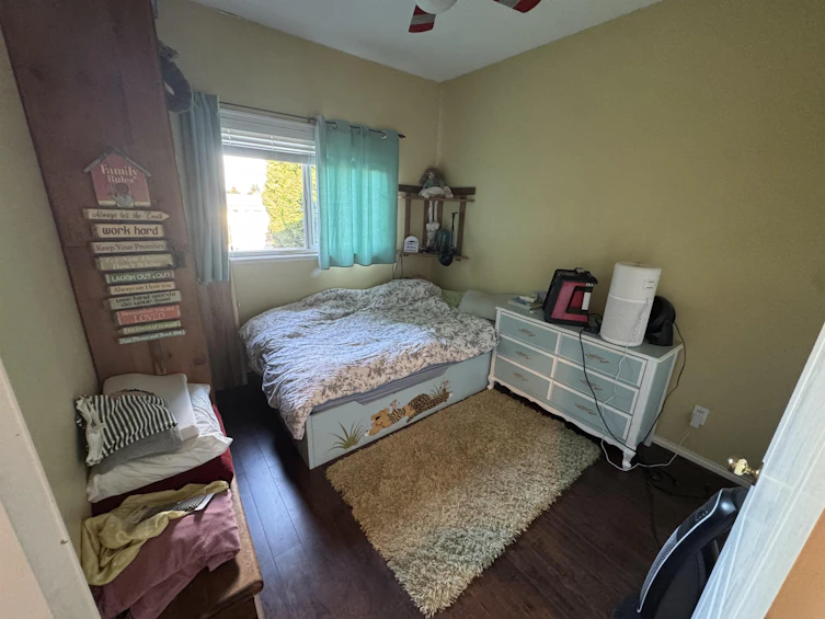 6693 Canada Way, Burnaby, BC, V5E 3P9 - 7