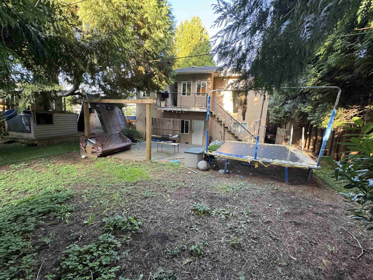 6693 Canada Way, Burnaby, BC, V5E 3P9 - 15