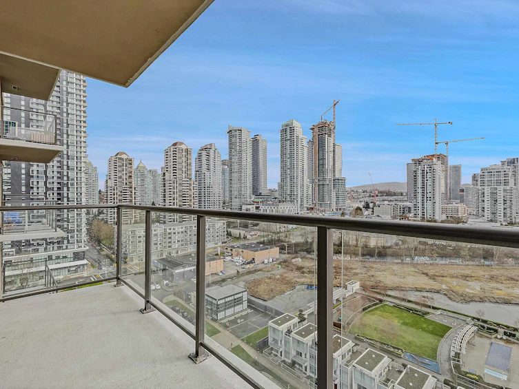 1701-2355 Madison Avenue, Burnaby, BC, V5C 0B3 - 17