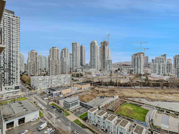 1701-2355 Madison Avenue, Burnaby, BC, V5C 0B3 - 16