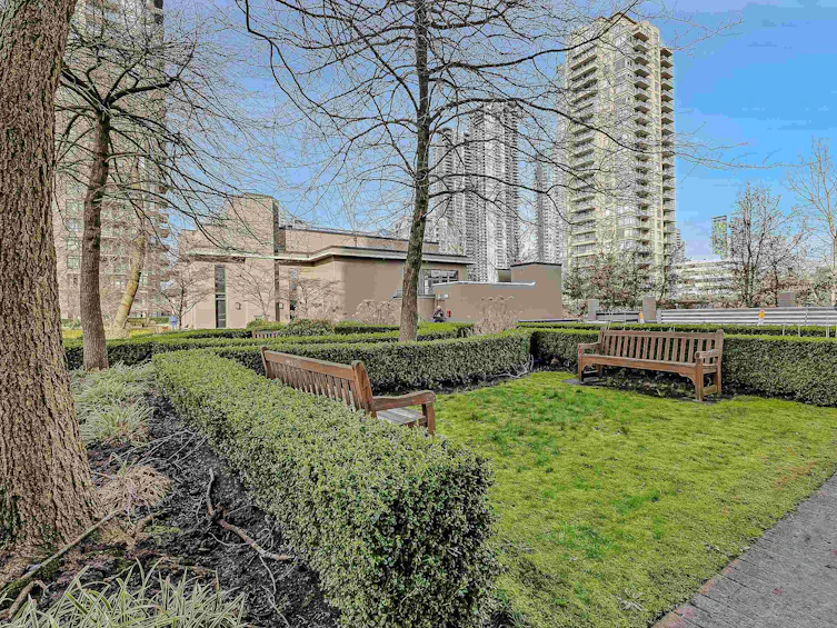 1701-2355 Madison Avenue, Burnaby, BC, V5C 0B3 - 20