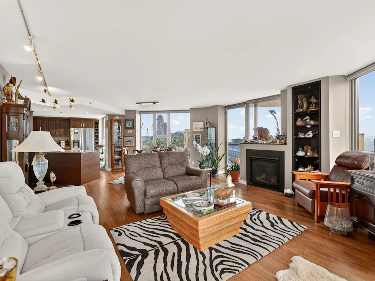 1005-1000 Beach Avenue, Vancouver, BC, V6E 4M2 - 10