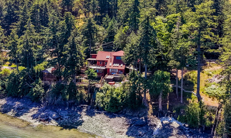 7911 Bedwell Drive