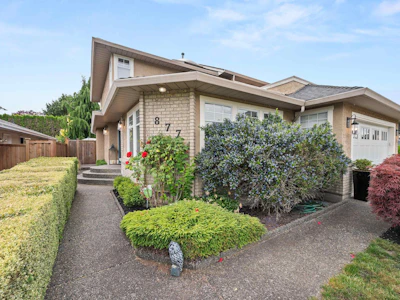 877 166 Street - 2