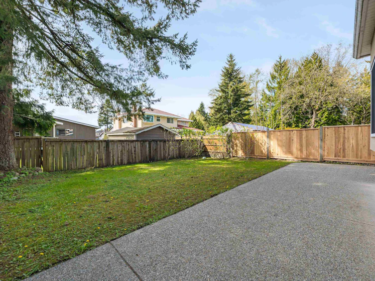 1351 Duthie Avenue, Burnaby, BC, V5A 2R5 - 32